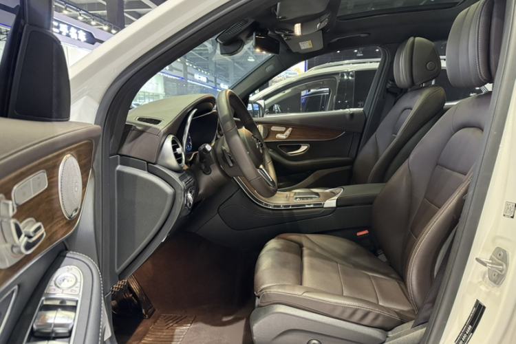 Used Mercedes-Benz GLC 2021 GLC 300 L 4MATIC Dynamic Model
