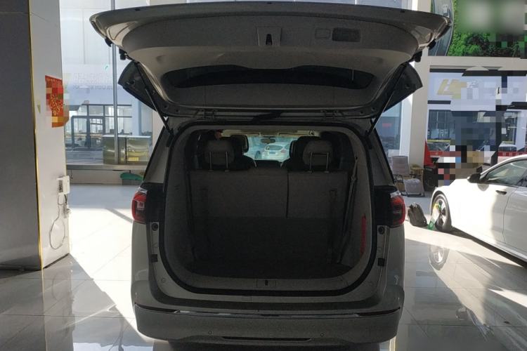 Used Buick GL8 2023 ES Lu Zun Comfort Model