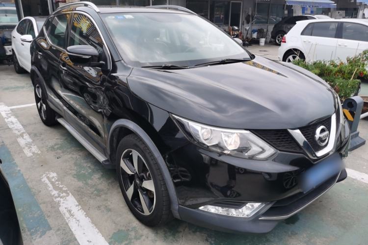 Used Nissan Qashqai 2016 2.0L CVT Luxury Edition
