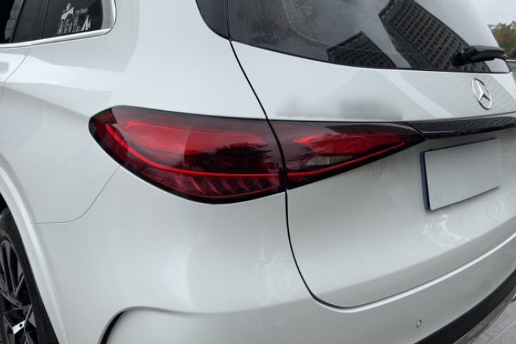 Used Mercedes-Benz GLC 2023 Facelift GLC 260 L 4MATIC Dynamic Version 5 Seats
