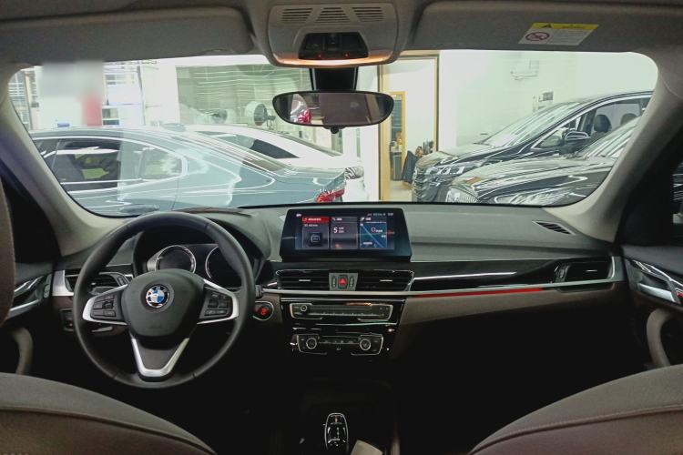 Used BMW X1 2020 sDrive25Li Leading Model
