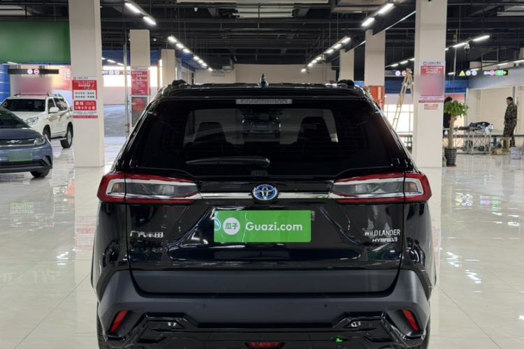 Used Toyota Wildlander 2023 Dual-Motor 2.5L E-CVT Two-Wheel Drive Luxury PLUS Edition
