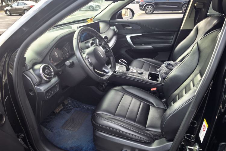 Used Wey VV5 2021 1.5T Two-Wheel Drive Smart Pioneer