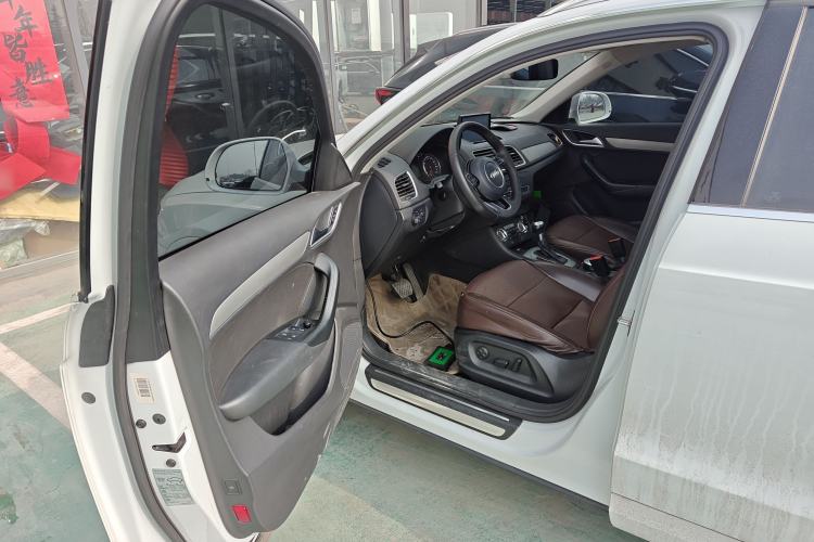 Used Audi Q3 2015 30 TFSI Ambition Edition