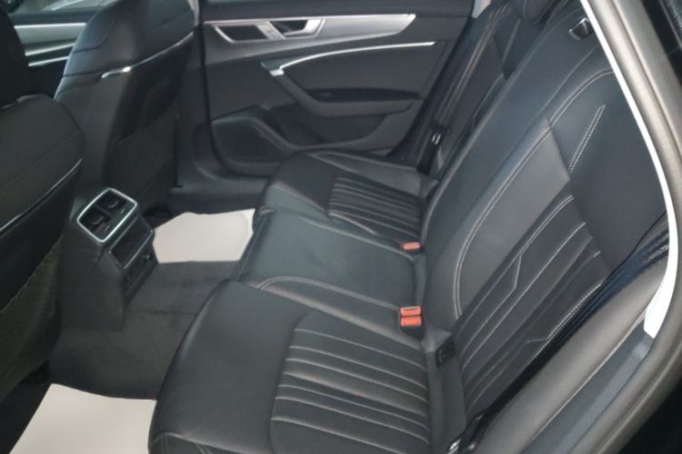 Used Audi A6L 2024 40 TFSI Luxury Prestige Edition
