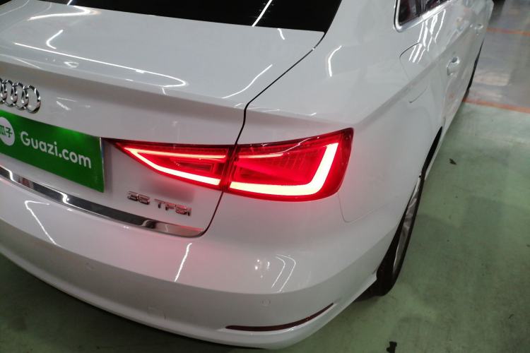 Used Audi A3 2015 Limousine 35 TFSI Millionth Anniversary Intelligent Leading Model
