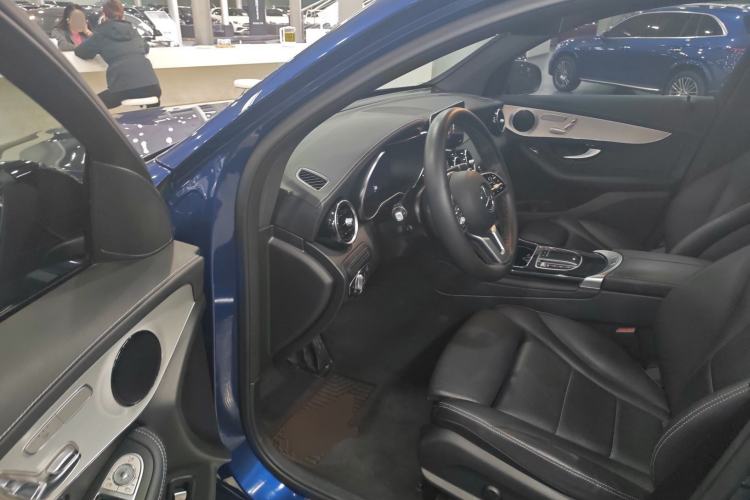 Used Mercedes-Benz GLC Coupe 2021 GLC 260 4MATIC Coupe SUV
