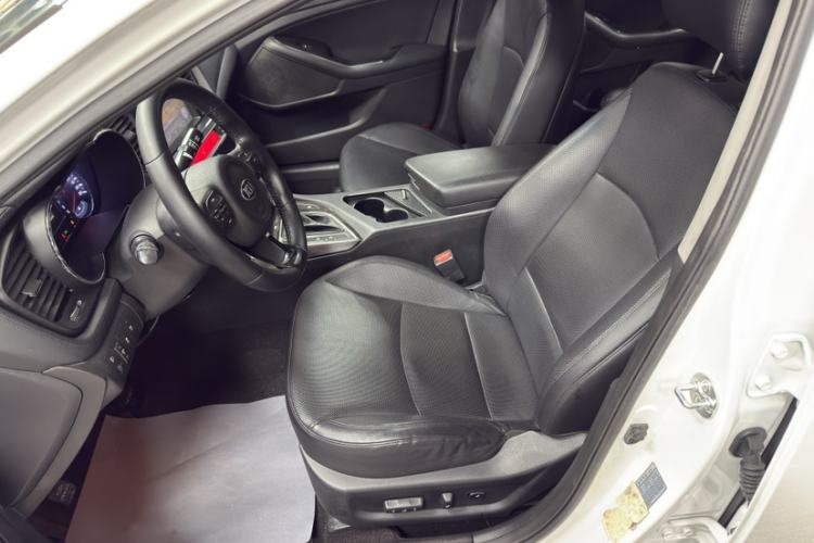 Used Kia K5 2014 2.0L Automatic LUXURY
