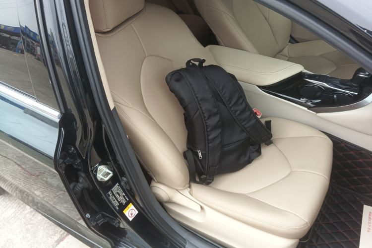 Used Toyota Camry 2018 2.0E Elite Edition