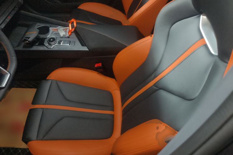 Used Changan UNI-V 2024 1.5T Prestige Sport Edition