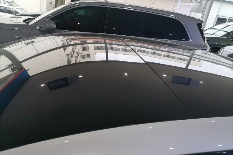 Used  12 2025 Ultra Extended-Range Edition
