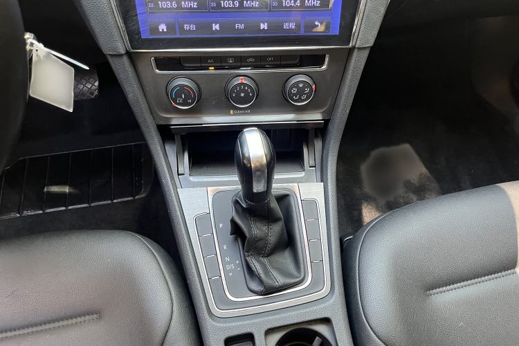 Used Volkswagen Golf 2016 1.6L Automatic Comfort Model
