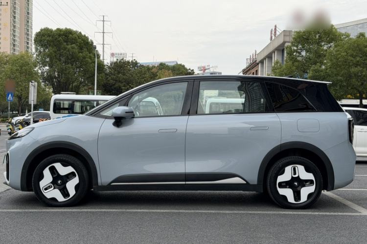 Used ARCFOX Kaola 2023 Family Edition Pro
