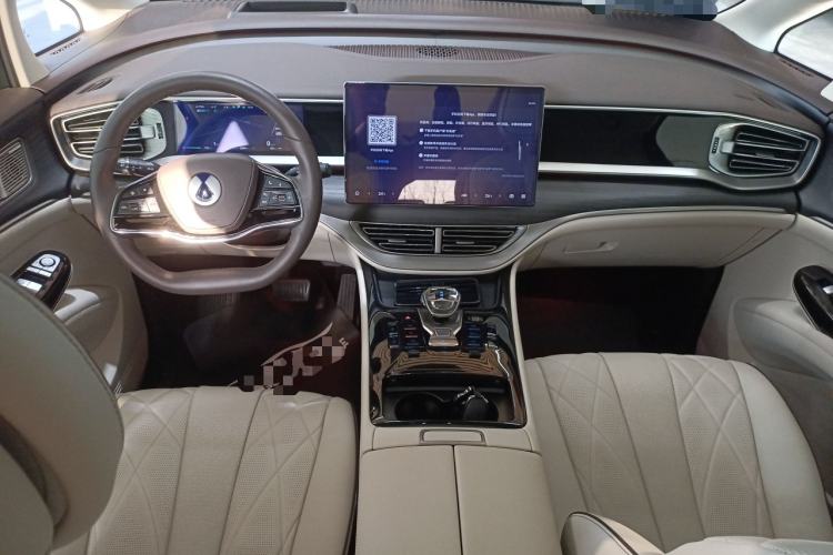 Used Denza D9 2024 DM-i 980 Four-Wheel Drive Prestige Model
