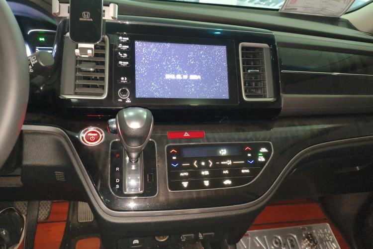 Used Honda Elysion 2019 2.0L Hybrid Luxury Edition
