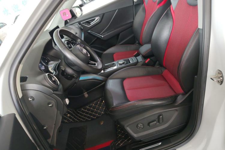 Used Audi Q2L 2020 35 TFSI Fashion Dynamic Model
