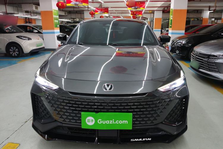 Used Changan UNI-V 2022 2.0T Leading-Speed Edition
