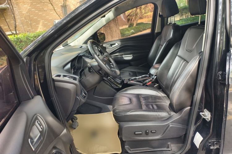 Used Ford Kuga 2013 2.0L GTDi Four-Wheel-Drive Sport Model