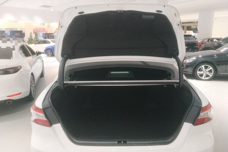 Used Toyota Camry 2021 2.5G Luxury Edition