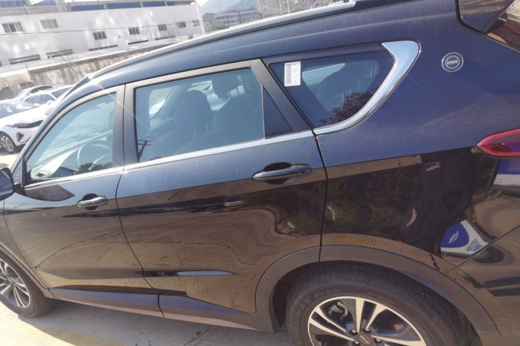 Used JETOUR X70 2024 1.5T DCT Enjoyment Edition 5 Seats