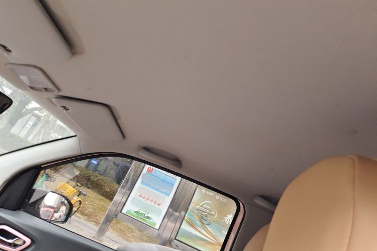 Used Wuling Hongguang MINIEV 2022 Macaron Premium Model – Lithium Iron Phosphate