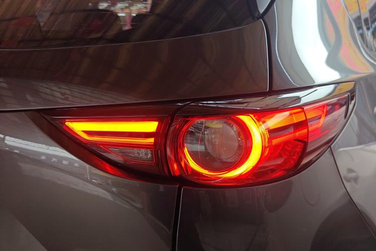 Used Mazda CX-5 2017 2.5L Automatic 2WD ZhiZun Version China V Standard