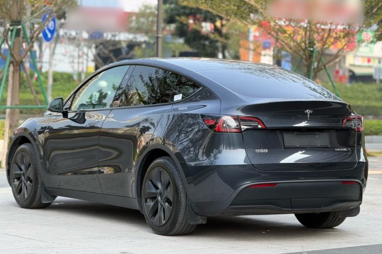 Used Tesla Model Y 2024 Rear-Wheel-Drive Version