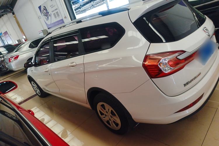 Used Baojun 310W 2017 1.5L Manual Comfort Model China V Standard