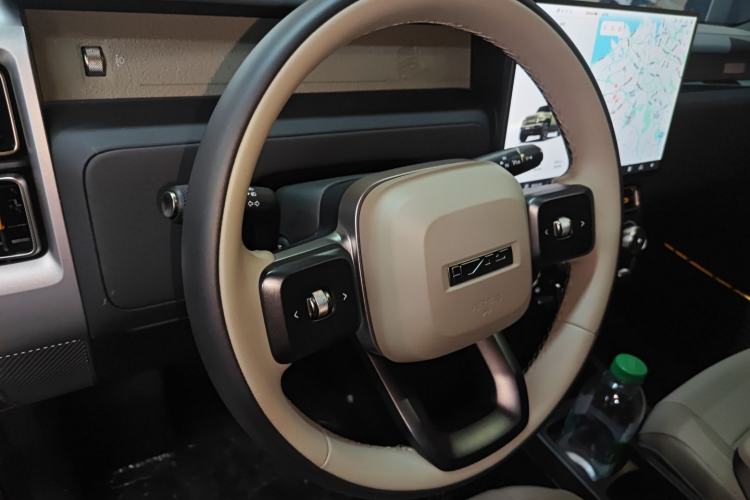 Used iCAR V23 2025 501 Four-Wheel Drive Intelligent Driving Version
