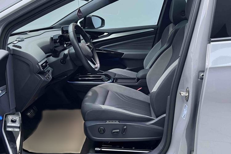 Used Volkswagen ID.4 CROZZ 2021 Long-Range PRO Two-Wheel Drive Version