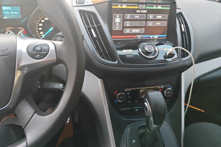 Used Ford Kuga 2015 1.5L GTDi Two-Wheel-Drive Comfort Model
