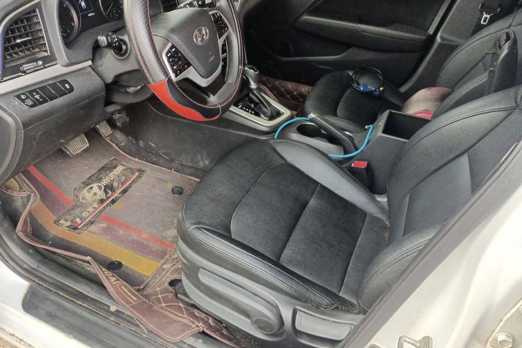 Used Hyundai Elantra 2016 1.6L Automatic ZhiXuan – Elite Version