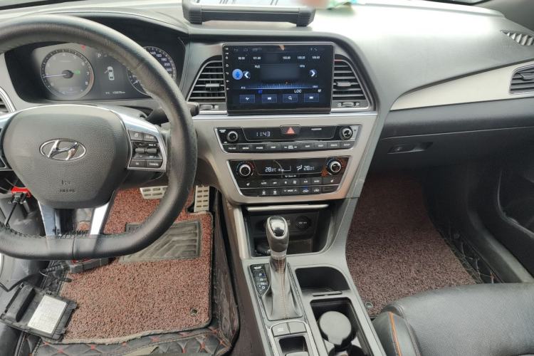 Used Hyundai Sonata 2015 1.6T GLX Advanced Model
