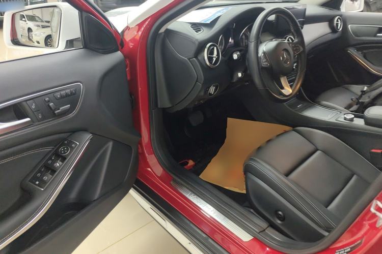 Used Mercedes-Benz GLA 2016 GLA 200 Fashion Model