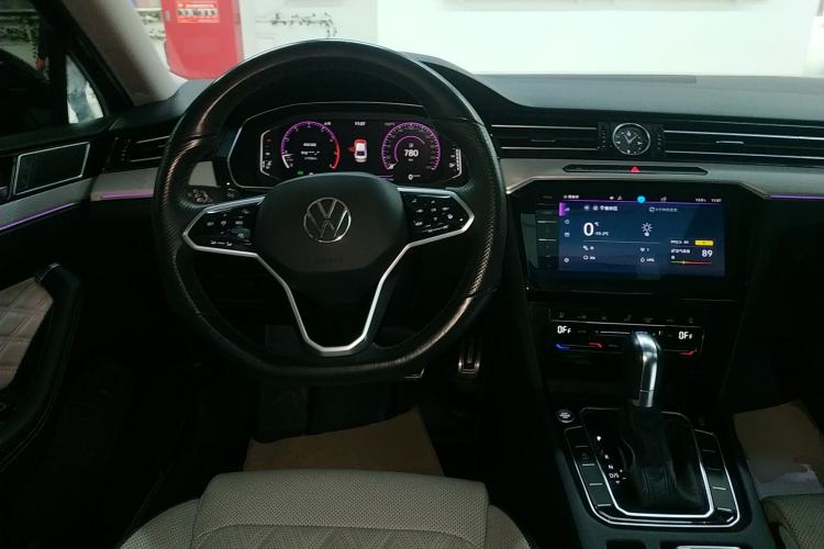 Used Volkswagen Magotan 2023 2 Million Units Commemorative Edition 330TSI DSG Luxury Version
