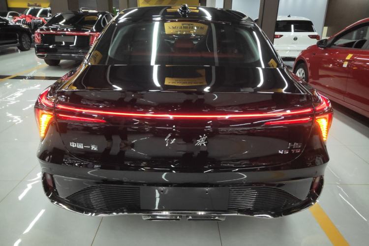 Used Hongqi H6 2025 2.0T ZhiShang Version
