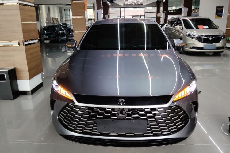 Used BYD Qin PLUS 2025 DM-i Smart Drive 55KM Leading Model
