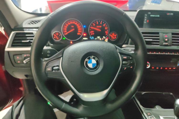 Used BMW 3 Series 2018 320Li Fashion Model
