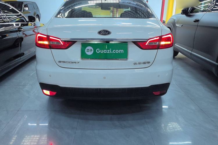 Used Ford Escort 2019 Revised Version 1.5L Automatic Enjoyment Type China VI Standard