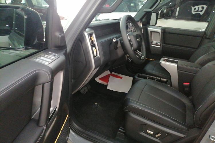 Used  V23 2025 501 Four-Wheel Drive Intelligent Driving Version