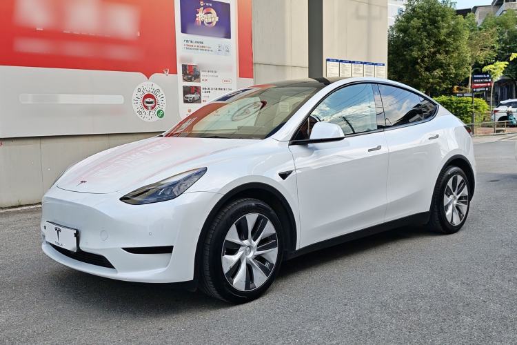 Used Tesla Model Y 2022 Rear-Wheel-Drive Version
