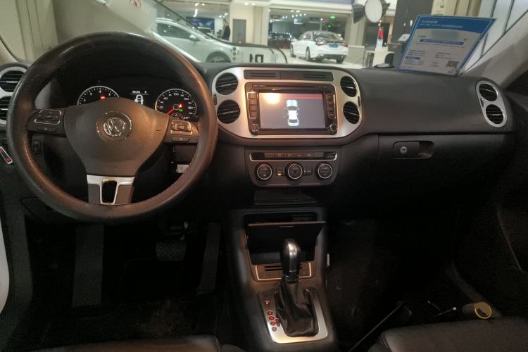 Used Volkswagen Tiguan 2015 1.8TSI Automatic All-Wheel Drive Comfort Edition
