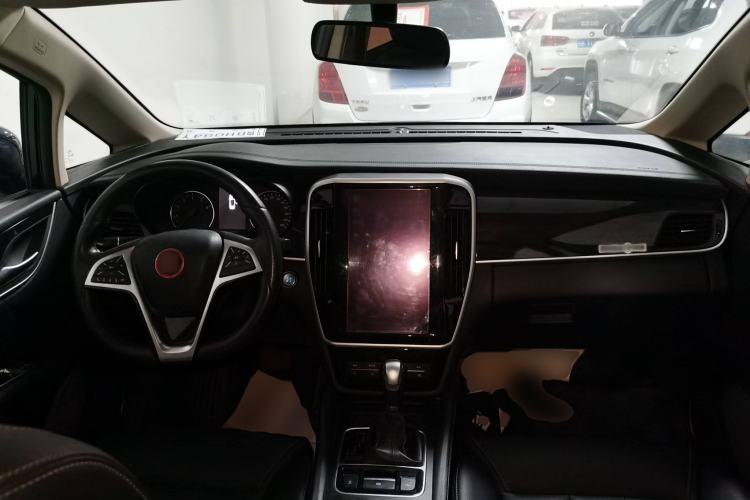 Used BYD Song MAX 2018 1.5T Automatic Smart Connect Elite Model with 6 Seats