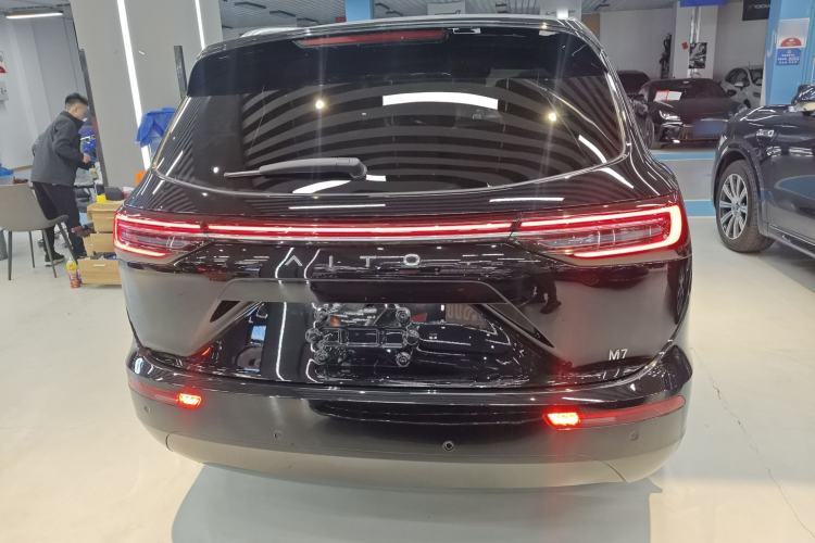 Used Hima AITO M7 2024 1.5T Rear-Drive Plus Version 5 Seats
