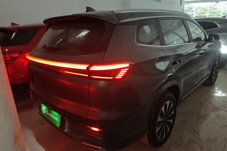 Used Chery Tiggo 8 PLUS 2025 290TGDI DCT Prestige 5-Seater
