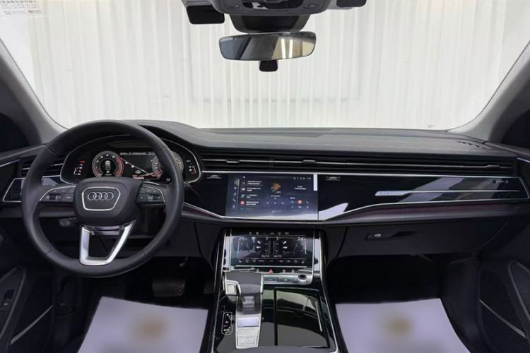 Used Audi Q8 2023 55 TFSI Luxury Dynamic Edition
