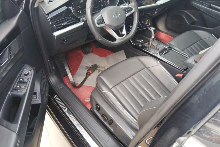 Used Volkswagen Passat 2022 330TSI Starry Elite Edition Custom Version
