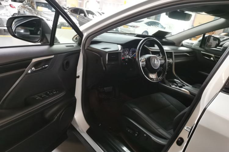 Used Lexus RX 2016 300 Two-Wheel Drive Elite Version China V Standard
