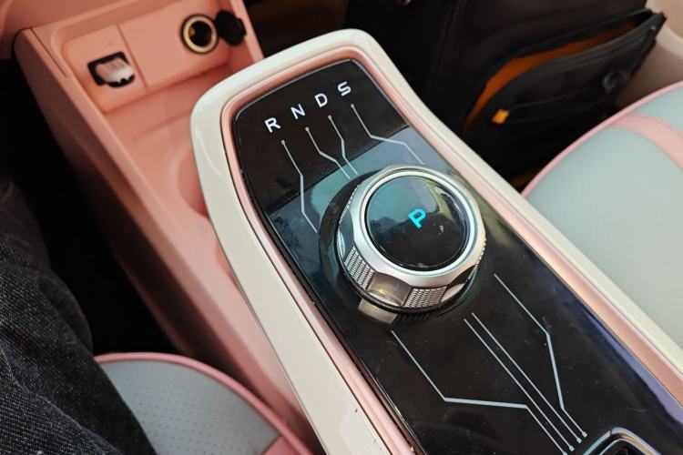 Used Oshan Benni E-Star 2022 Qingxin Edition Colorful Model Lithium Iron Phosphate