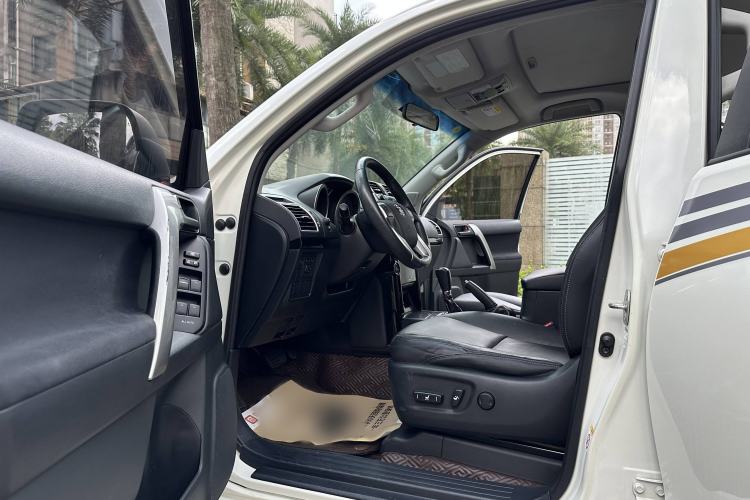 Used Toyota Prado 2016 2.7L Automatic Standard Edition
